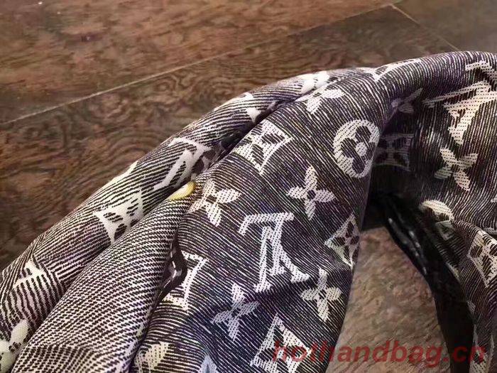 Louis Vuitton Scarf LVS00149